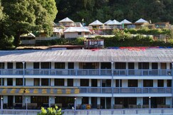 Hotel Silverton (180 lake view)