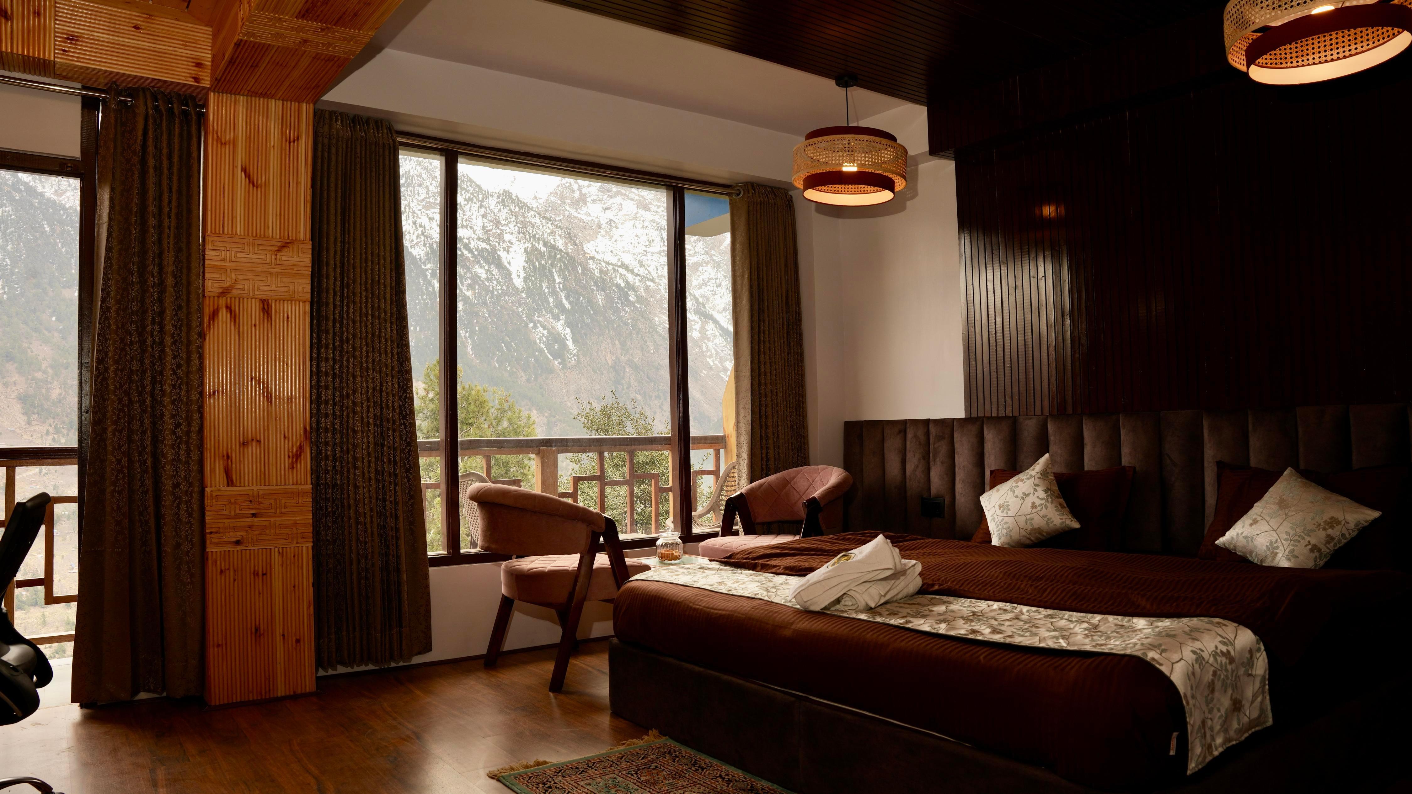 Hotel Nirvana And Restaurant Room Type - Executive Suite