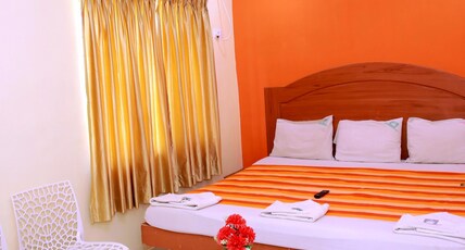 Ferdin Home Stay Room Type - Triple Sea View