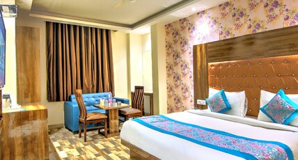 Hotel Smart Plaza By SMART GROUP Room Type - Deluxe Double Room With Free Wifi