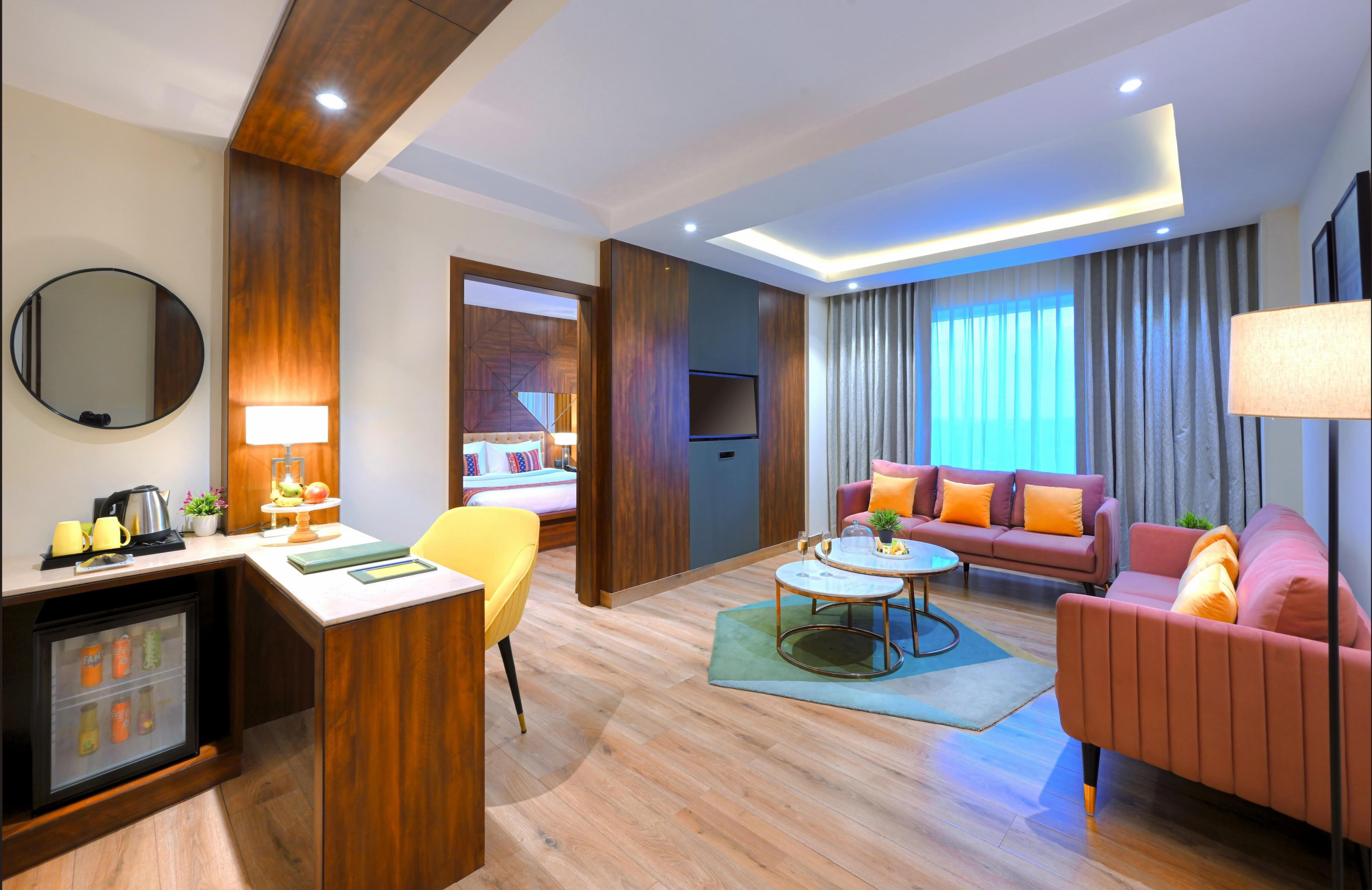Golden Tulip Agra Room Type - Suite with Living Area