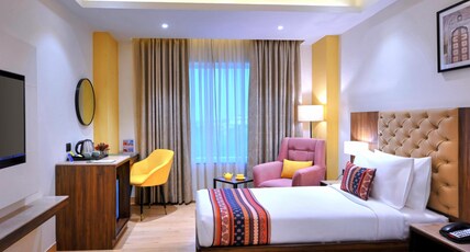 Golden Tulip Agra Room Type - Deluxe Room - 2 Single Beds