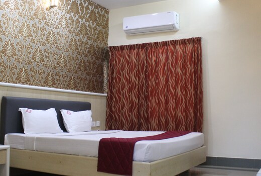 Hotel Puduvai Ashok