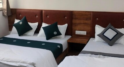 Hotel Relax AC Dormitory Room Type - Family Deluxe Three Bed Ac Room