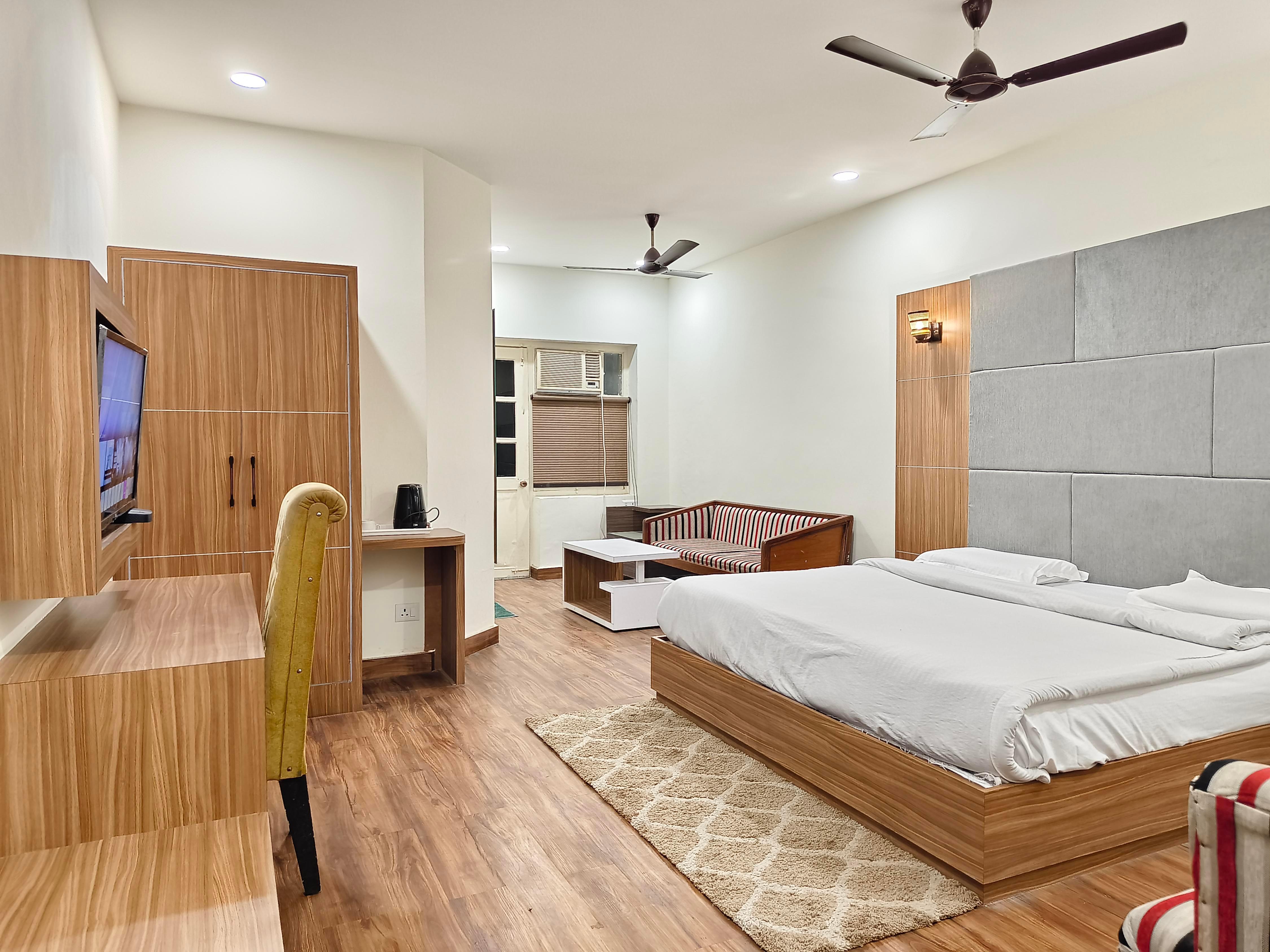 Hotel Prakash Room Type - Executive Room