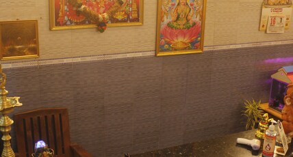 Hotel Eswara Temple Stay Room Type - Deluxe Four Bed Room AC