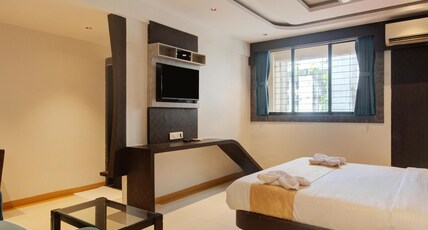 Hotel Time Square Room Type - Super Deluxe Room