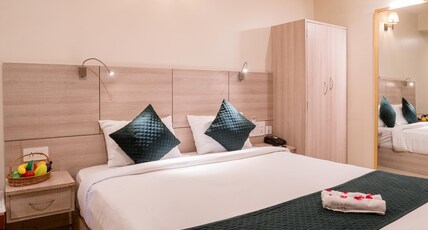 Hotel Royal Amer Room Type - Deluxe Room Hotel Royal Amer Room Type - Deluxe Room