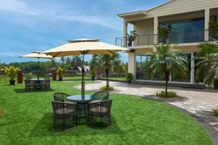 Acacia Resort & Spa Morjim Goa