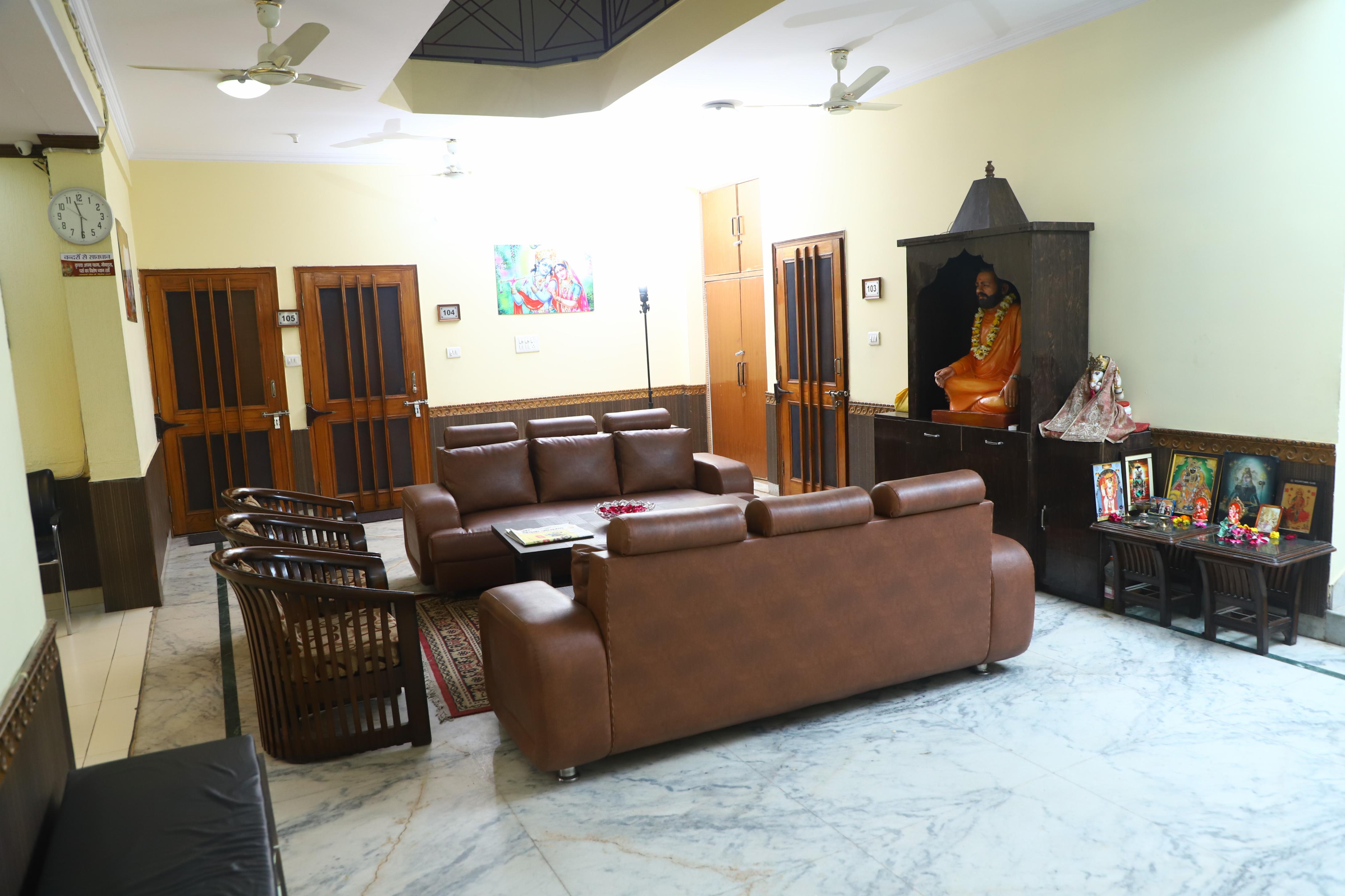 Hotel Parmarth Nikunj  - Tap to explore photos