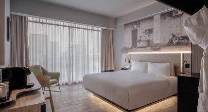 The Kuala Lumpur Journal Room Type - Deluxe King Room