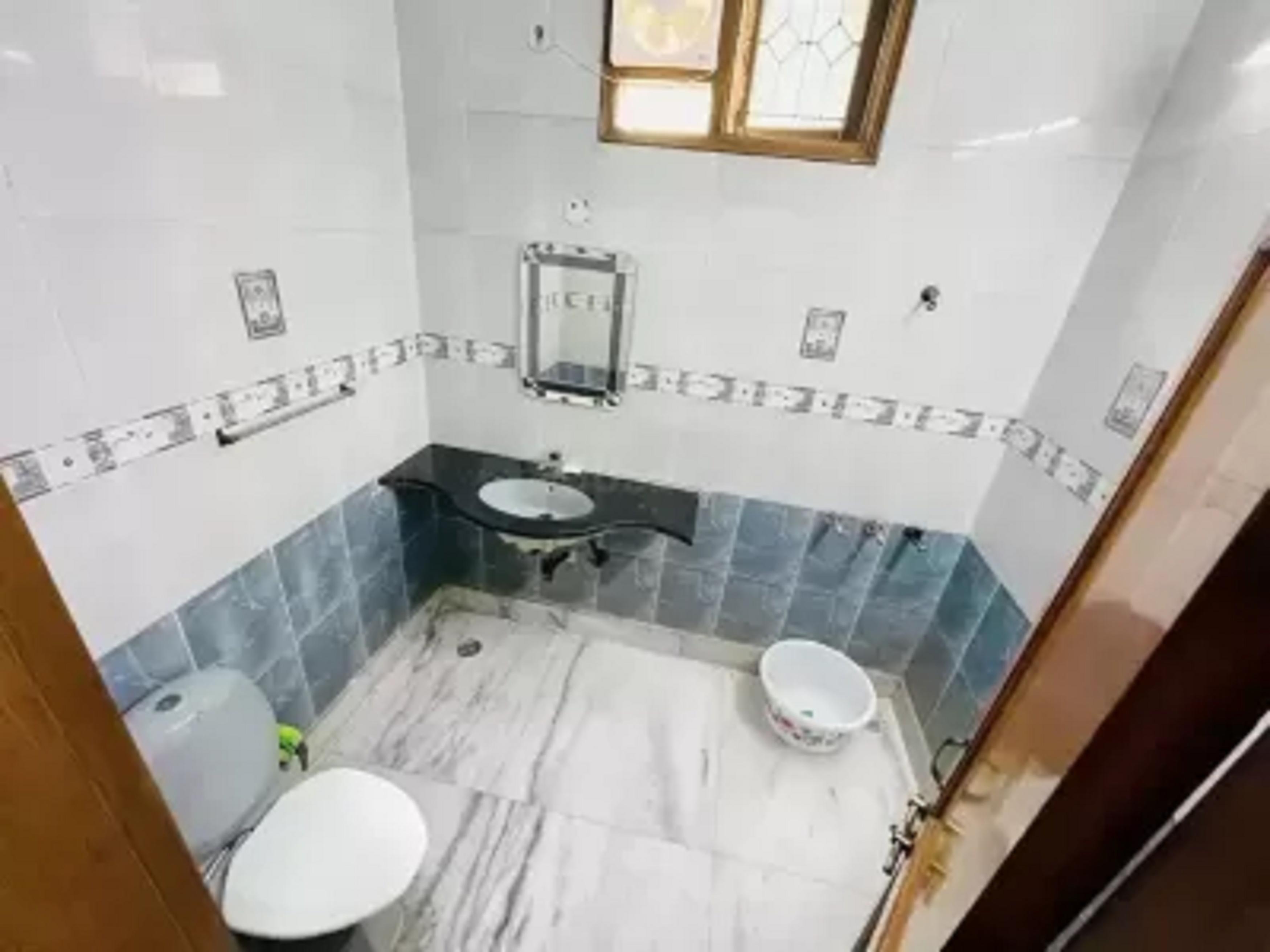 Dream Home Roop Nagar - Tap to explore photos