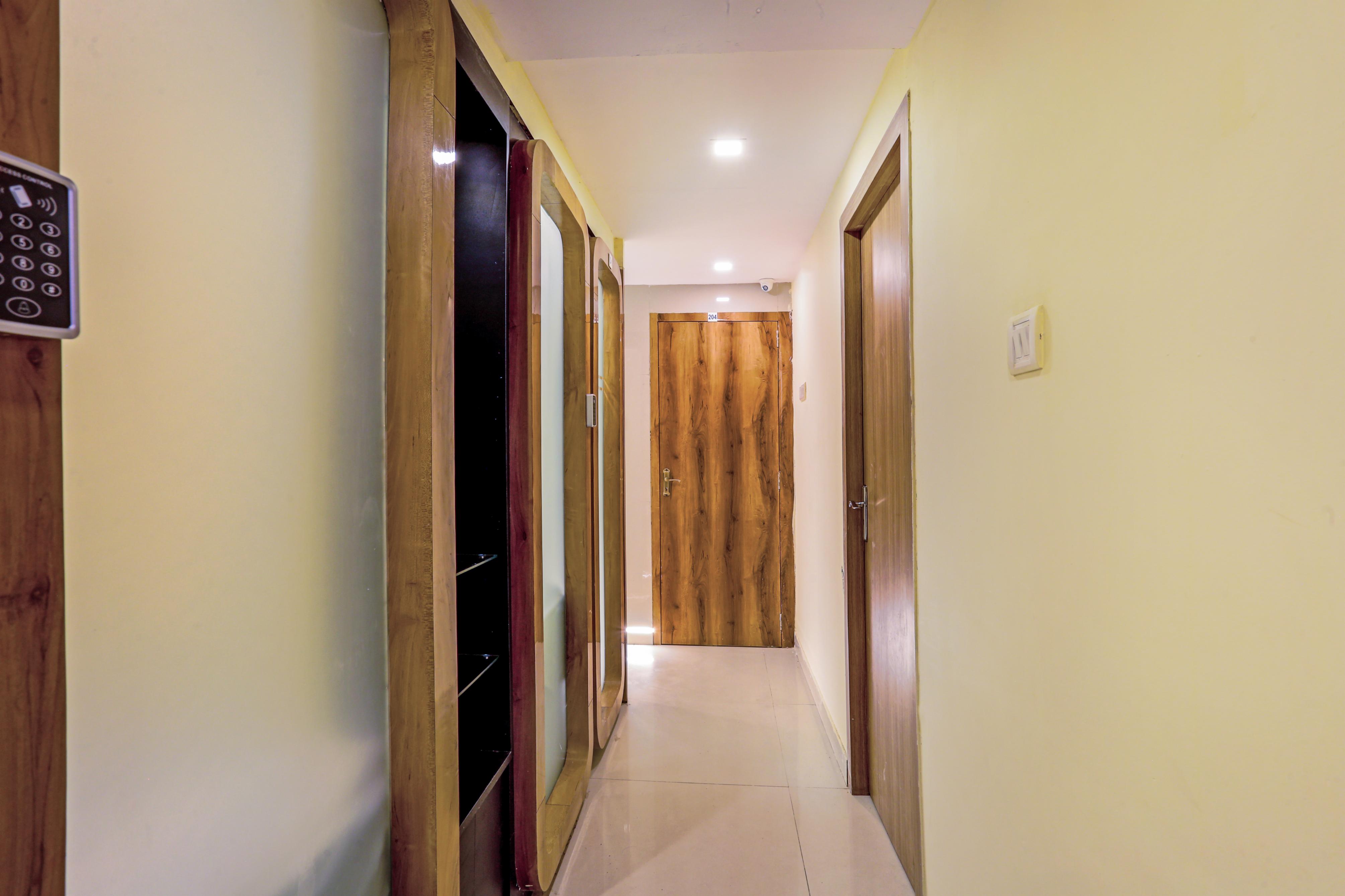 BKC Corporate Hostel - Tap to explore photos
