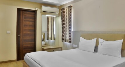 Ponnis Hotel Room Type - Standard AC Ponnis Hotel Room Type - Standard AC