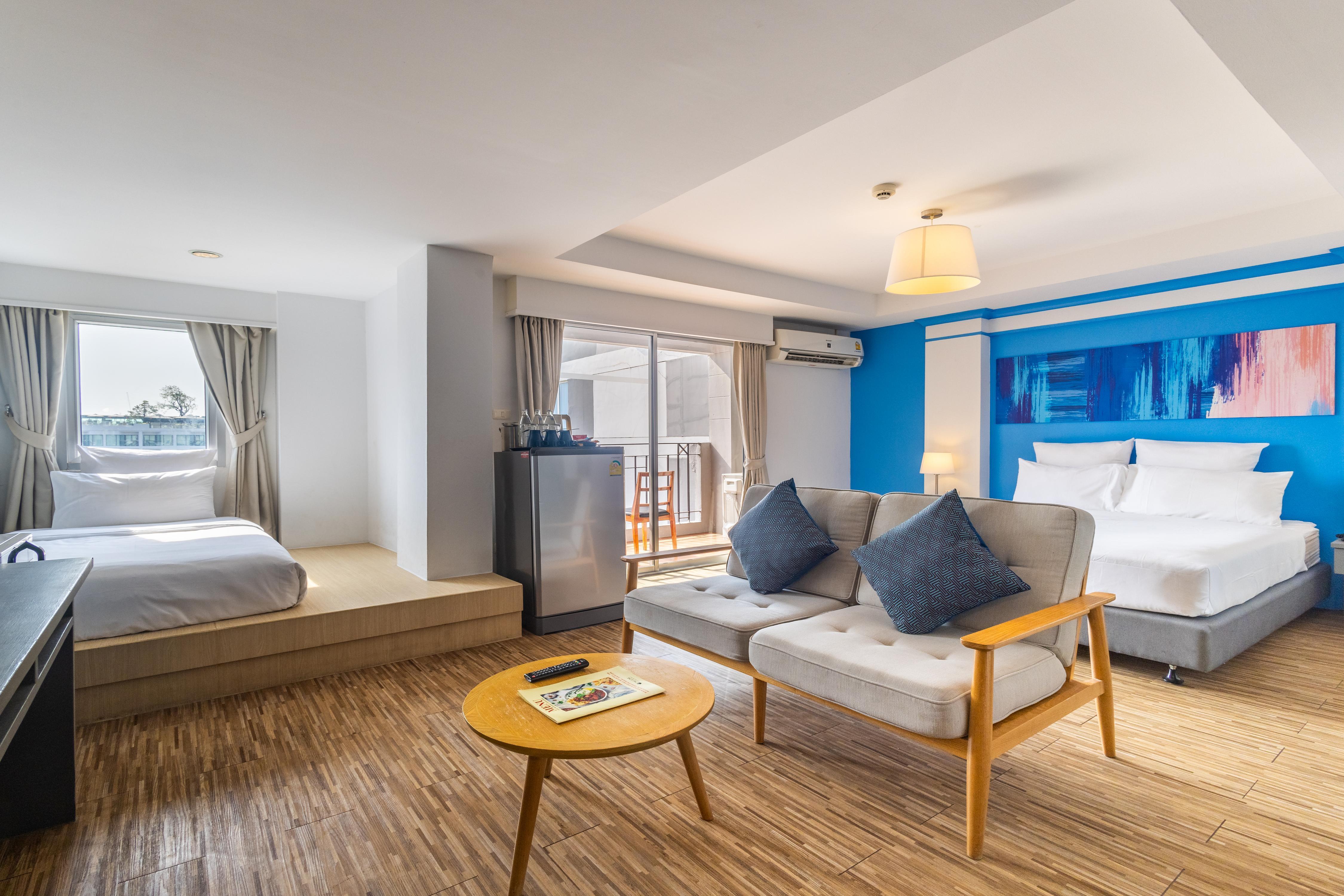 Journeyhub Pattaya Central Room Type - Junior Suite