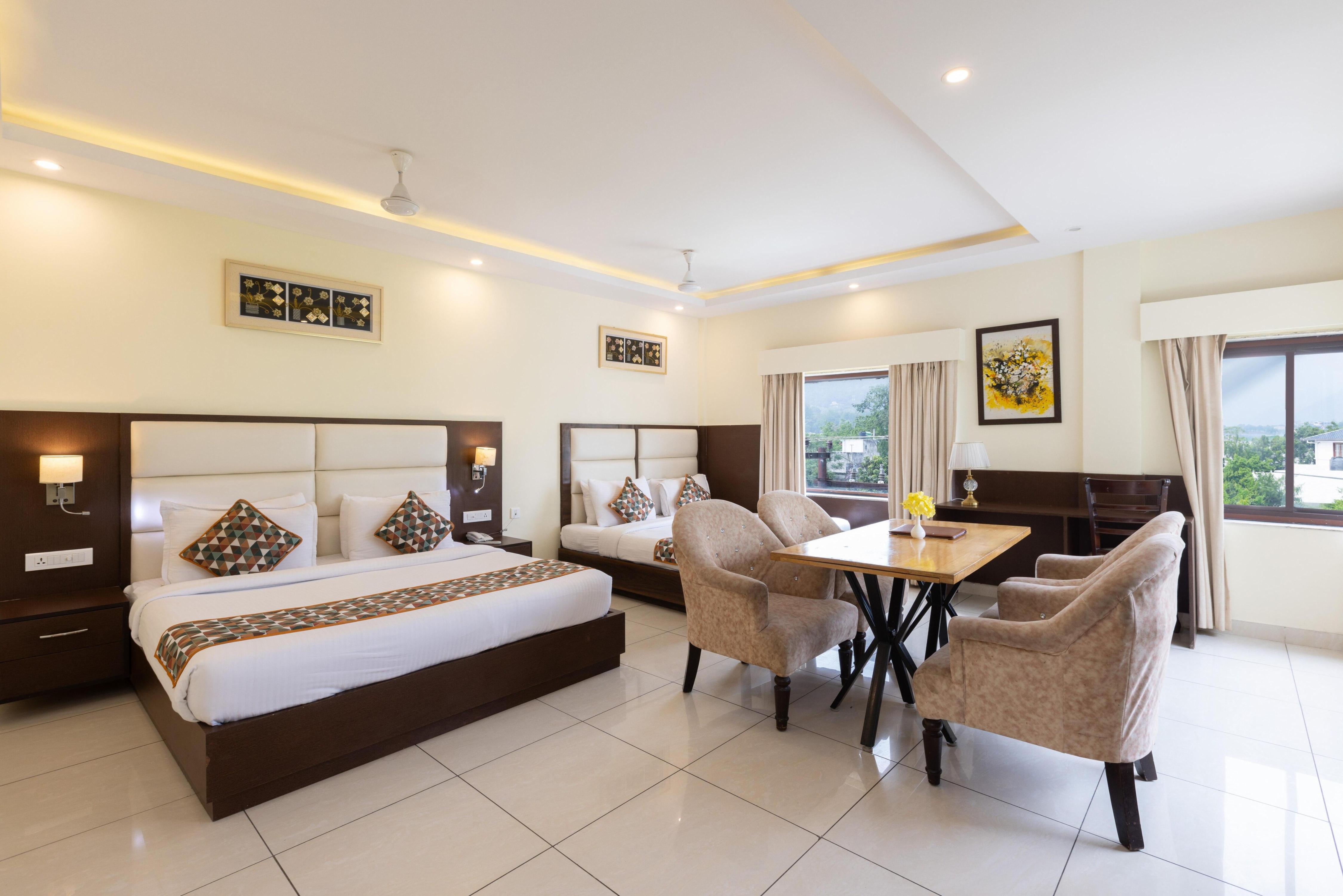 Indira Nikunj Rubystone Exotic Room Type - Family Suite Room