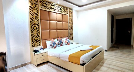 Hotel Orchid Garden, Delhi Room Type - Deluxe Room