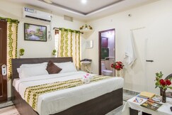 Modern Villa - Beach Area