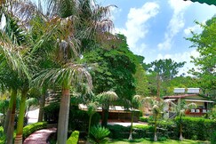 Samiralok - Boutique Garden Retreat