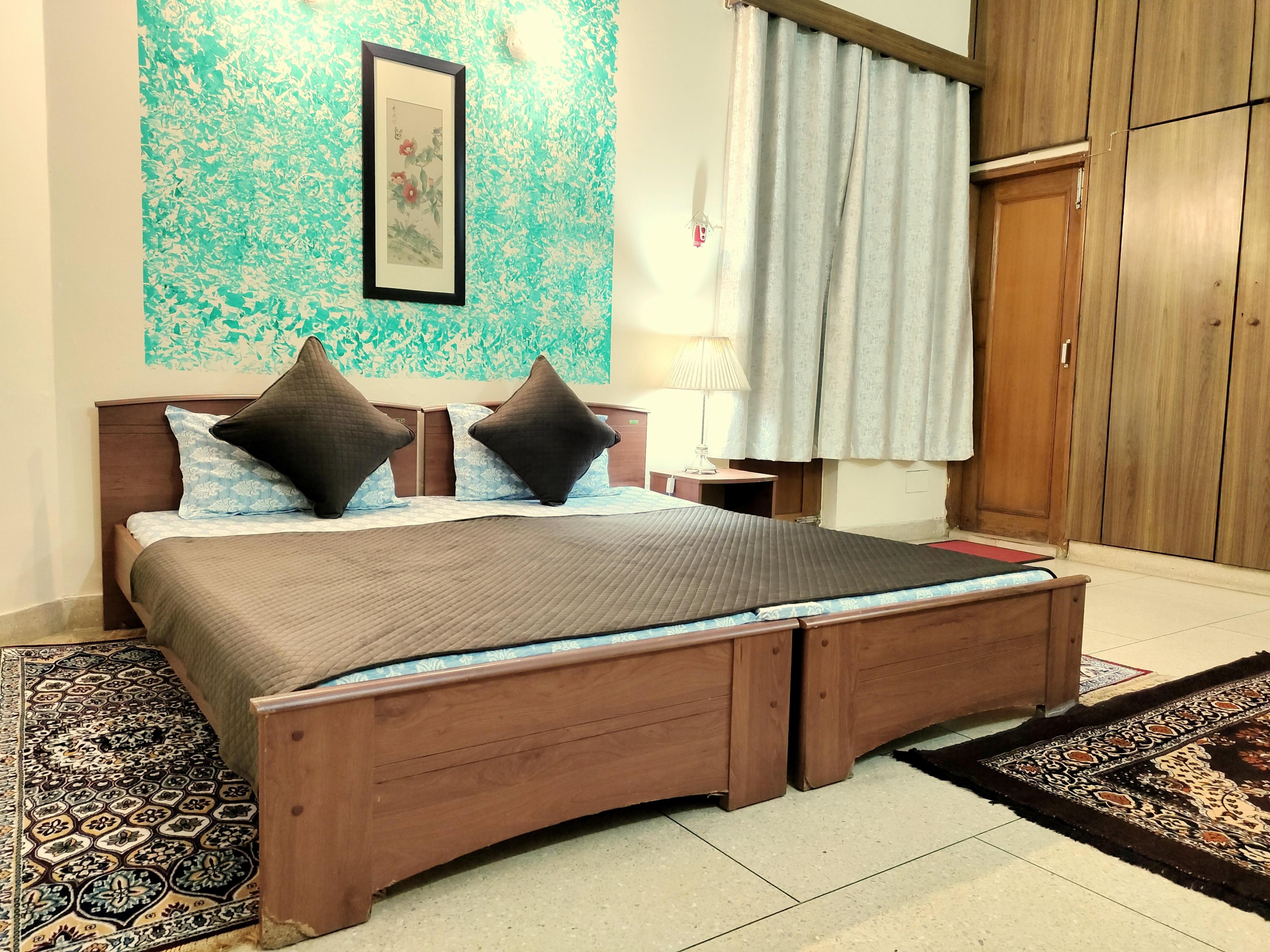 UV's Homestay Haridwar - Tap to explore photos
