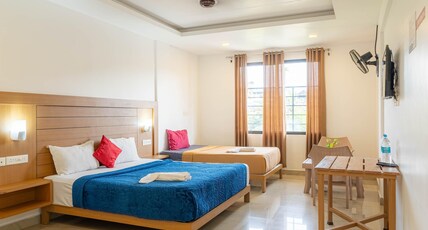 SN Holiday Home | 200 meter from Munnar Glass Bridge Room Type - Family Room SN Holiday Home | 200 meter from Munnar Glass Bridge Room Type - Family Room