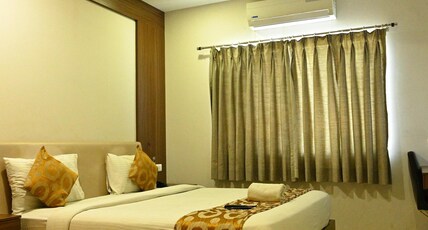 Hotel Royal Park Room Type - EXECUTIVE PREMIOUM ROOM