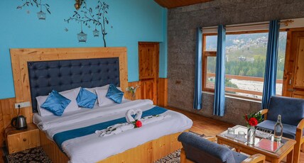 Travel4lyf.com Snow River Room Type - Family Suite (302) with Balcony