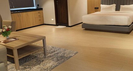 De Venetian by TGI  Room Type - Suite Room