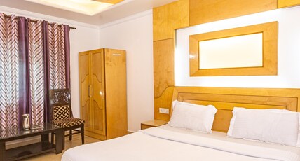 Hotel Apsara Room Type - Semi Deluxe Room