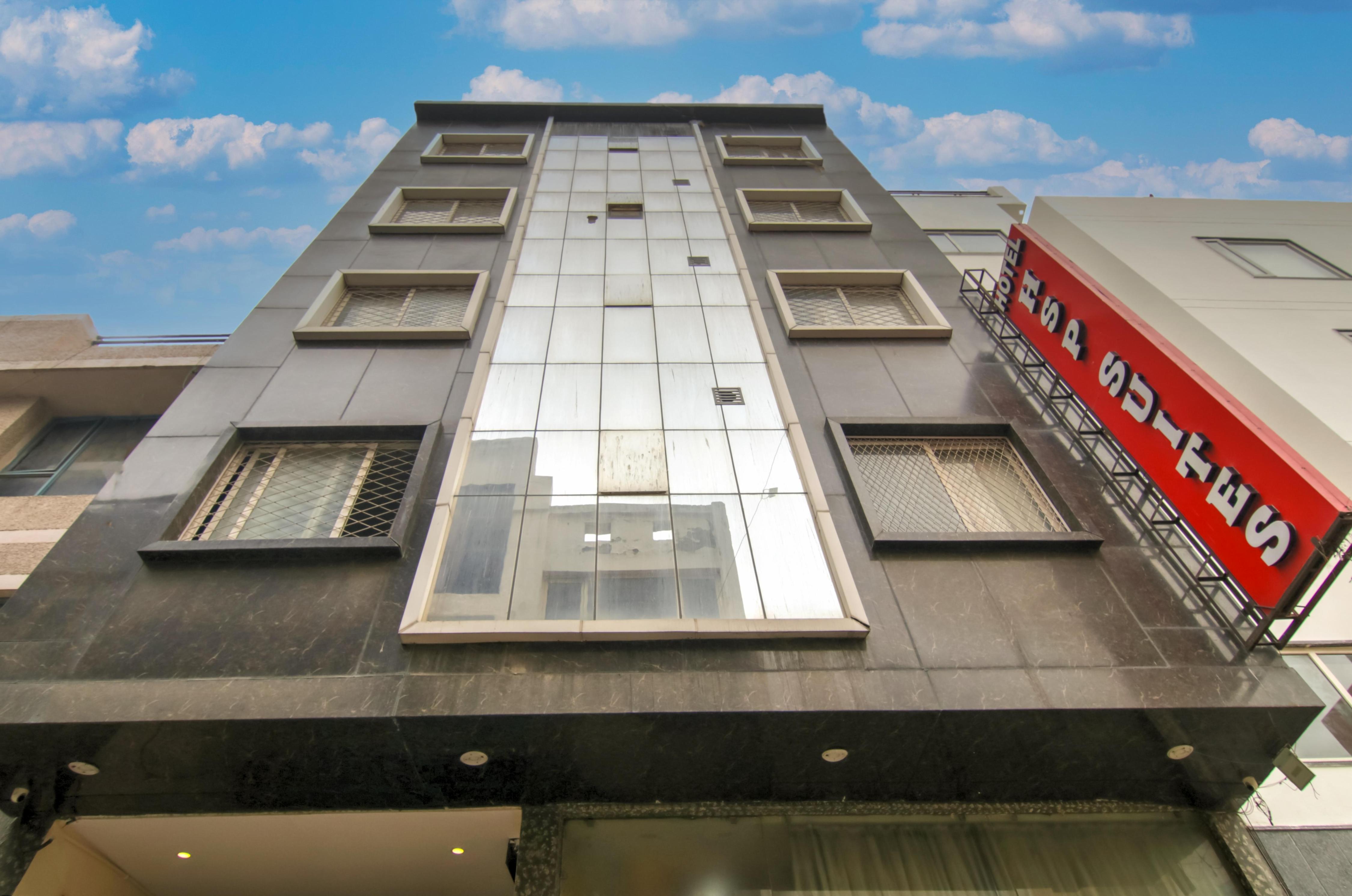 Hotel HSP Suites - Tap to explore photos