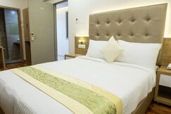 Grace Galaxy | Rooms in an Apartment