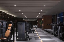 Hyatt Regency Shanghai, Wujiaochang