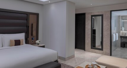 Kempinski Hotel Muscat Room Type - Grand Deluxe Room Resort View