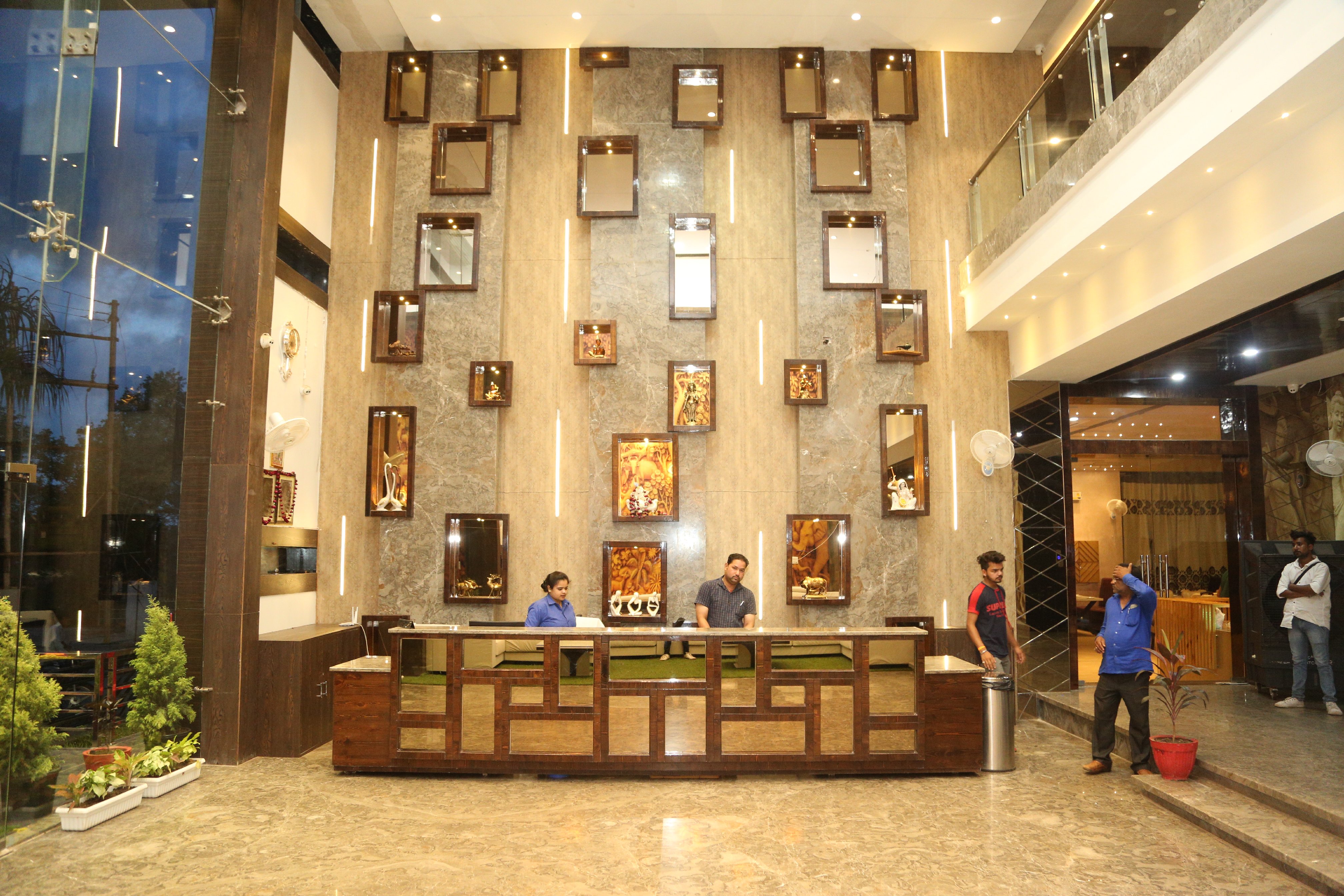 Main gallery