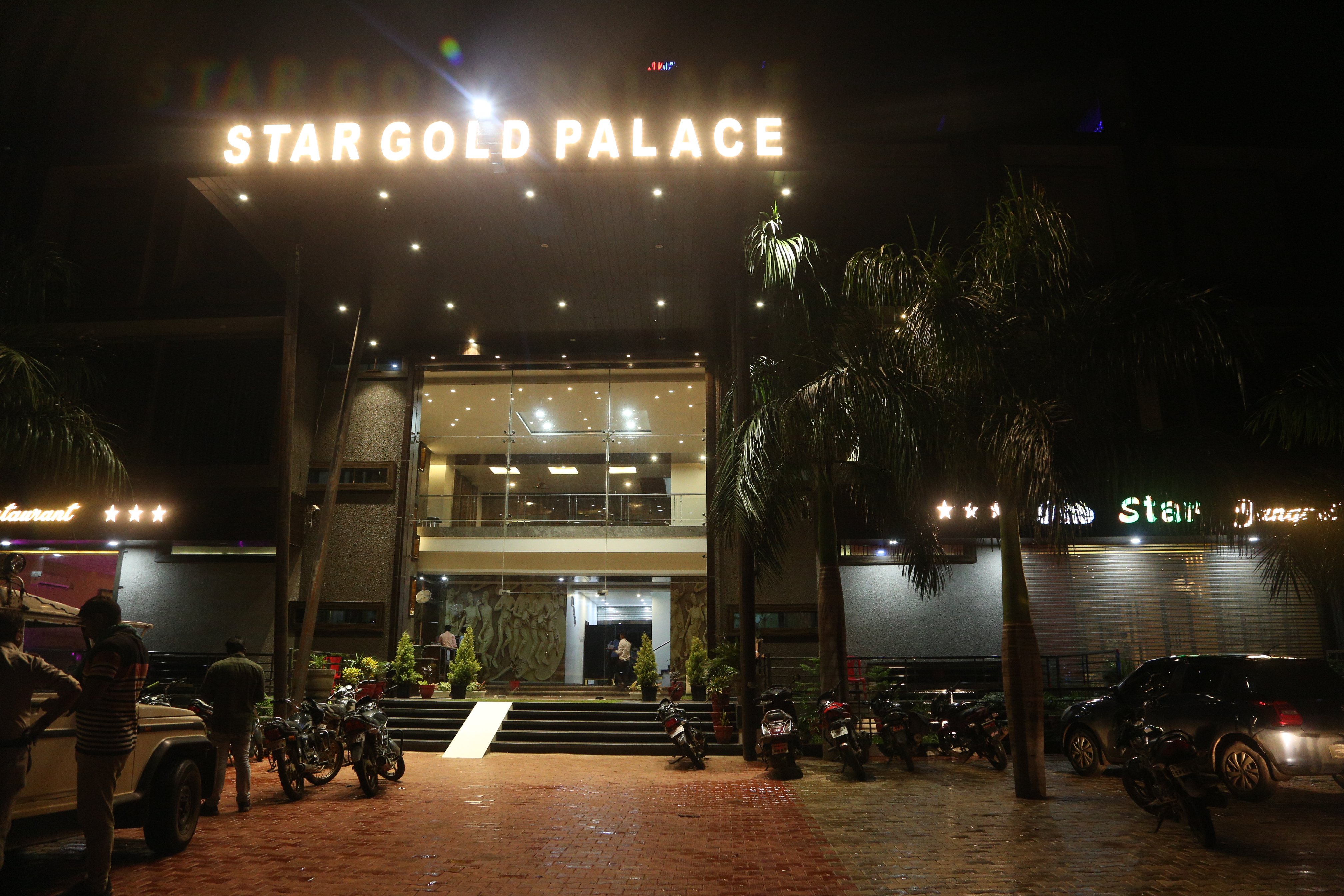 Stargold Palace - Tap to explore photos