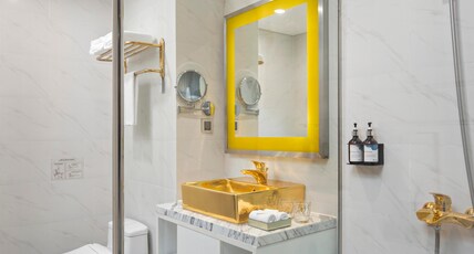 Wyndham Danang Golden Bay Hotel Room Type - Deluxe Twin