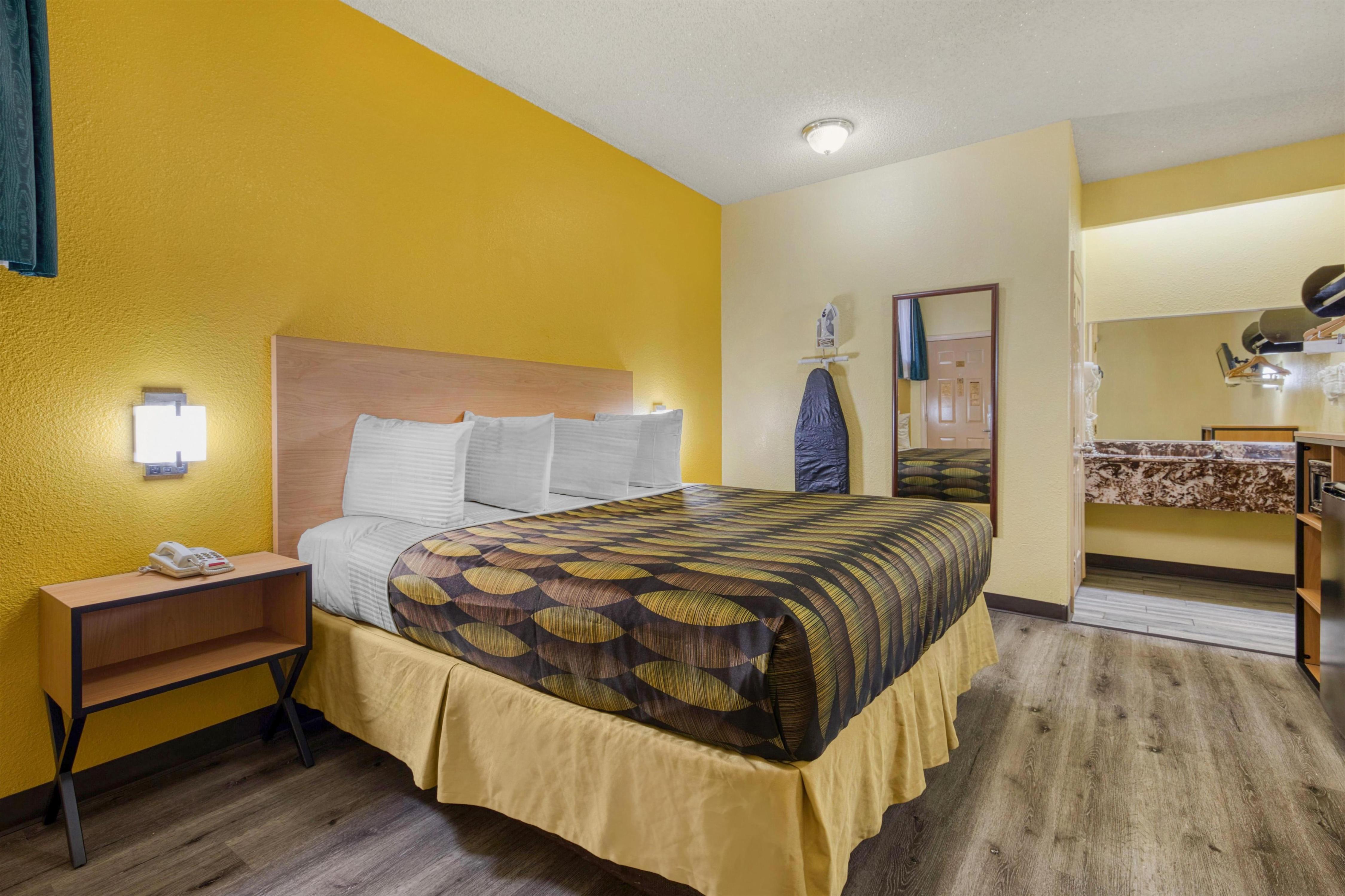SureStay Hotel By Best Western Mission Room Type - Accessible - 1 King, Mobility Accessible, Bathtub, Non-Smoking, Continental Breakfast SureStay Hotel By Best Western Mission Room Type - Accessible - 1 King, Mobility Accessible, Bathtub, Non-Smoking, Continental Breakfast