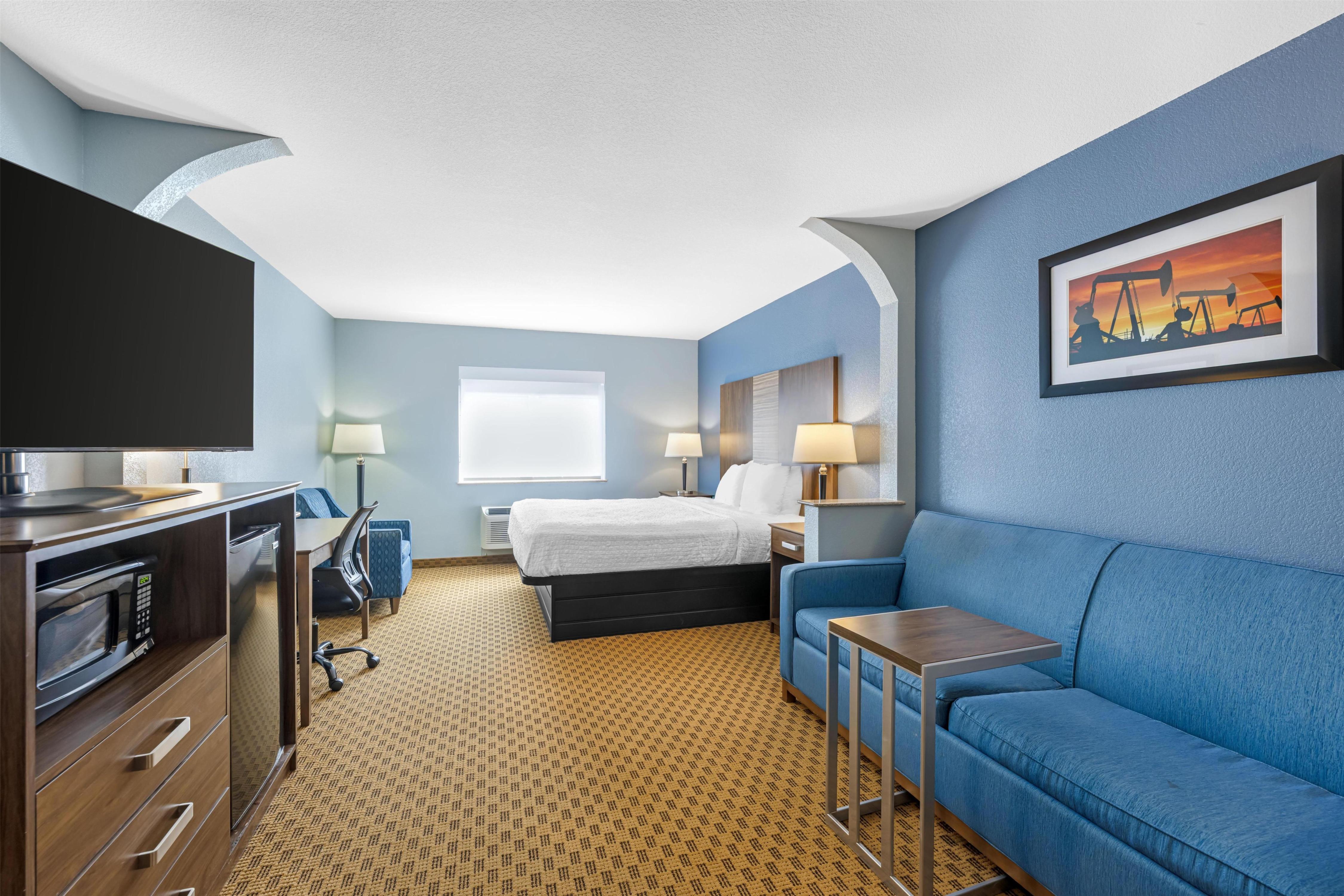 Best Western South Plains Inn & Suites - Tap to explore photos