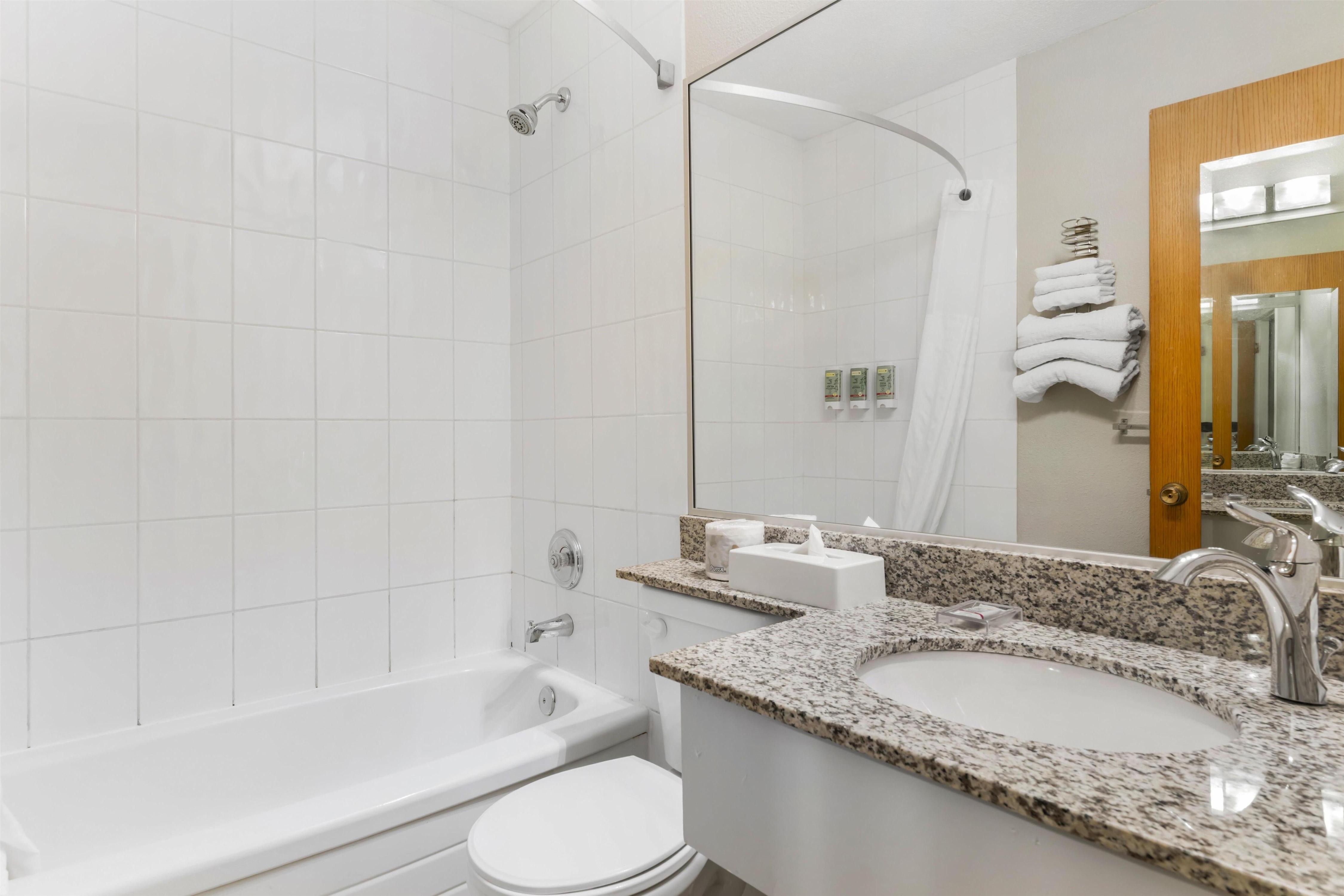 Best Western Inn At Penticton - Tap to explore photos