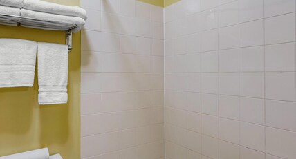 Best Western Blackfoot Inn Room Type - 1 King 1 Queen, Non-Smoking, Larger Room, Wet Bar, Microwave And Refrigerator, Desk, Full Breakfast Best Western Blackfoot Inn Room Type - 1 King 1 Queen, Non-Smoking, Larger Room, Wet Bar, Microwave And Refrigerator, Desk, Full Breakfast