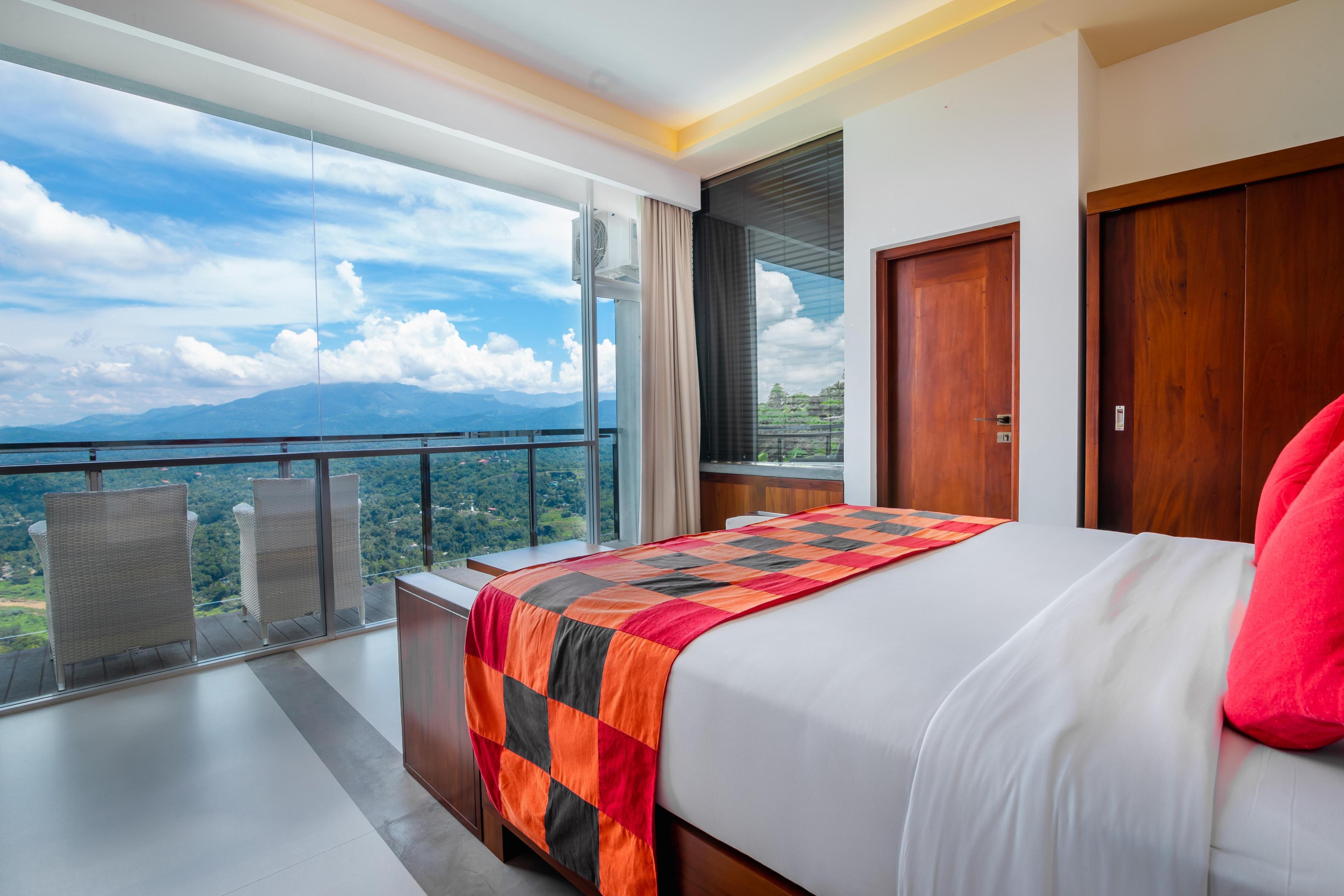 Mount Blue Kandy Room Type - Deluxe Suite Double