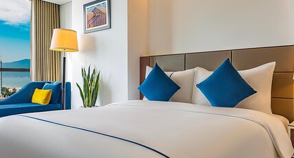 Pavilion Hotel Da Nang Room Type - Deluxe King Suite