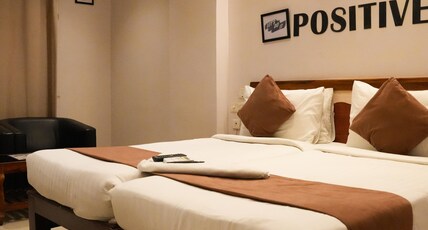 Hotel Sun Square Room Type - oak Hotel Sun Square Room Type - oak