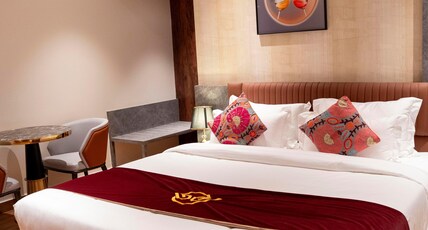 Golden Amulya Rest Wings Near International Airport Room Type - Deluxe King or Twin Room Golden Amulya Rest Wings Near International Airport Room Type - Deluxe King or Twin Room