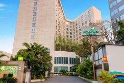 Lemon Tree Premier, Mumbai International Airport, Mumbai