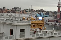 4N Home Stay | Golden Temple View