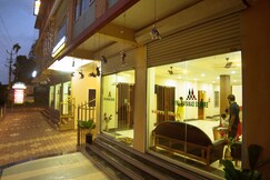 Hotel Wayanad Square