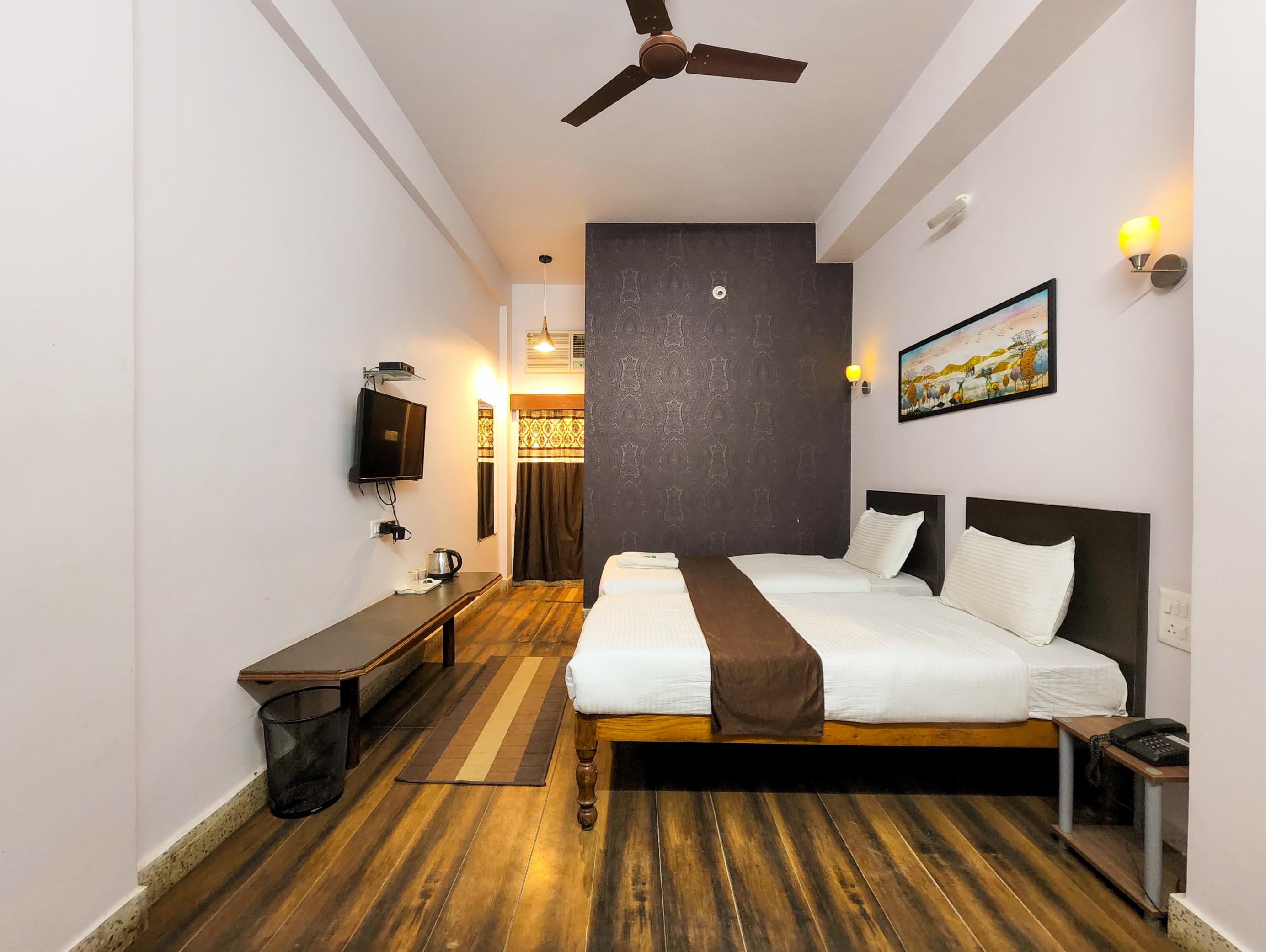 Hotel Shivani Palace