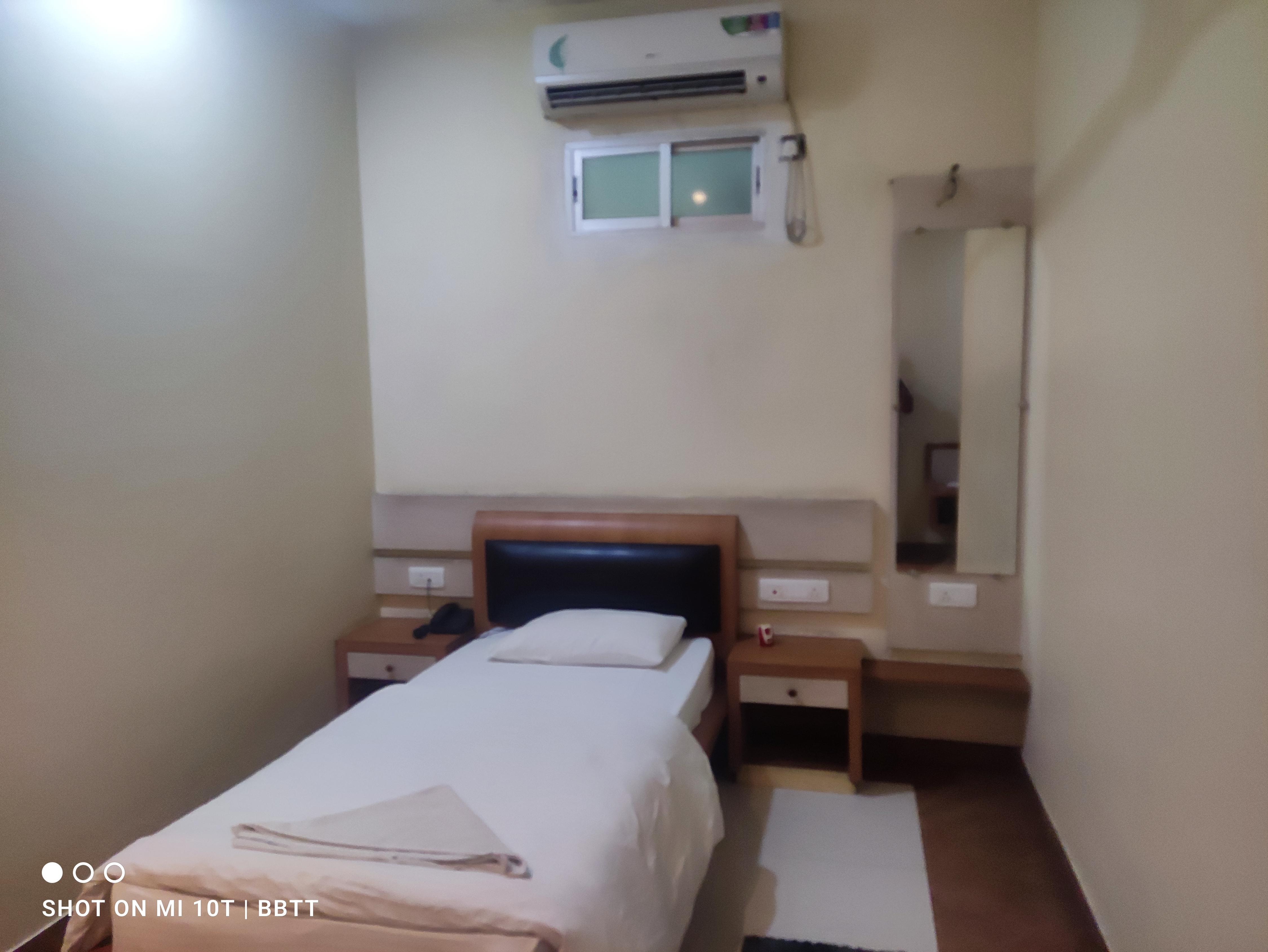 hotel haven Intercontinental Room Type - AC SINGLE