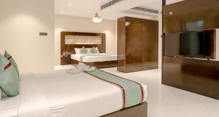 Zip By Spree Hotels Surat Room Type - Family Suite